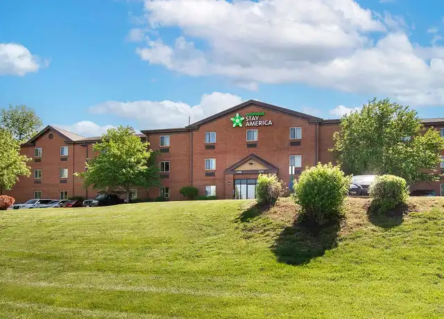 Property at St. Louis - Earth City - 3125 Rider Trl S, Earth City, MO, 63045, 0 beds, 1 bath, [object Object]