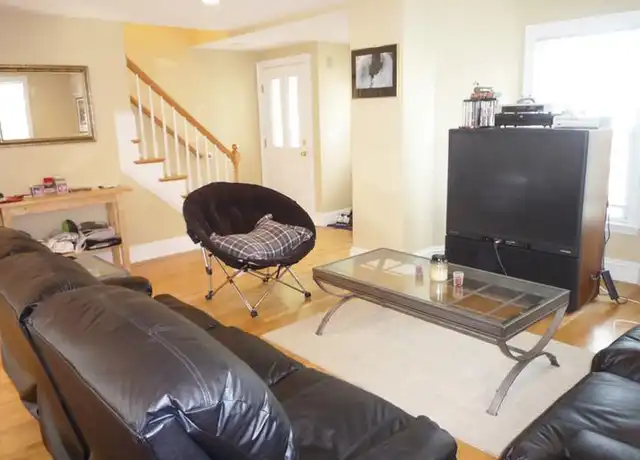 Property at 36 Partridge Ave, Somerville, MA, 02145, 3 beds, 2 baths, [object Object]