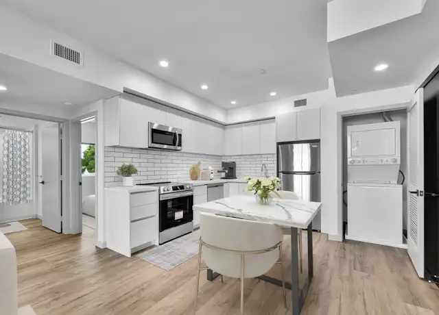 Property at 1240 Magnolia Ave Unit 206, Los Angeles, CA, 90006, 1 bed, 1 bath, [object Object]
