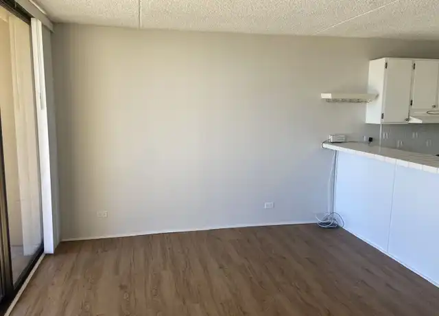 Property at 411 Hobron Ln #1901, Honolulu, HI, 96815, 1 bed, 1 bath, [object Object]
