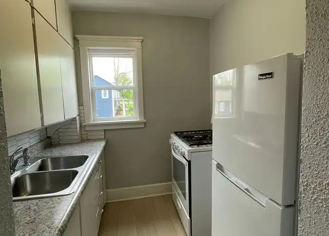 Property at 532 5th St Unit 7, Boone, IA, 50036, 1 bed, 1 bath, [object Object]