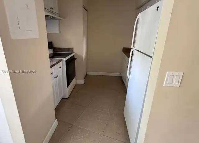 Property at 8630 SW 3rd St #208, Pembroke Pines, FL, 33025, 1 bed, 2 baths, [object Object]