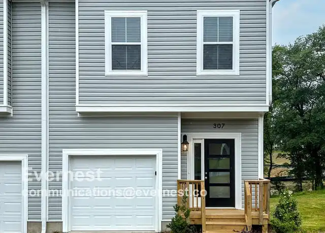 Property at 307 Pawley Dr, Charlotte, NC, 28214, 3 beds, 3 baths, [object Object]