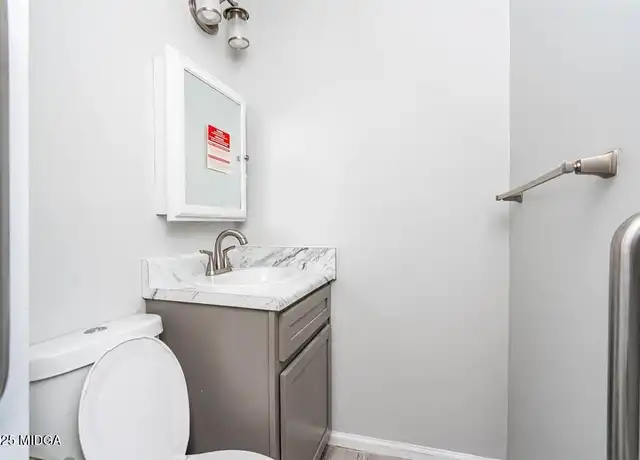 Property at 4075 Meadowbrook Dr, Macon, GA, 31204, 3 beds, 2.5 baths, [object Object]