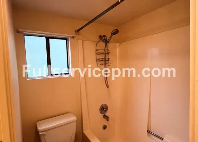 Property at 7914 140th Pl NE, Redmond, WA, 98052, 2 beds, 1.5 baths, [object Object]
