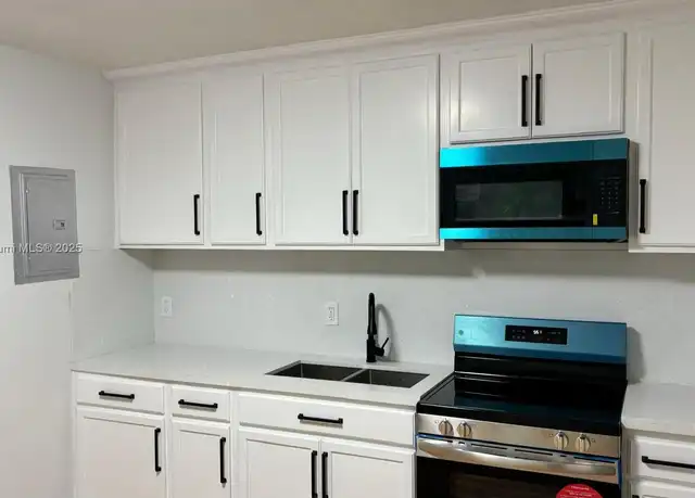 Property at 4149 NW 23rd Ct Unit 2, Miami, FL, 33142, 2 beds, 1 bath, [object Object]