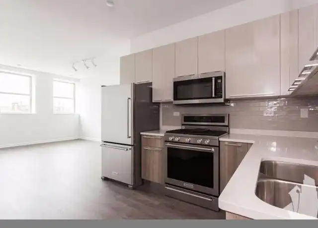 Property at 932 W Dakin St, Chicago, IL, 60613, 3 beds, 2 baths, [object Object]