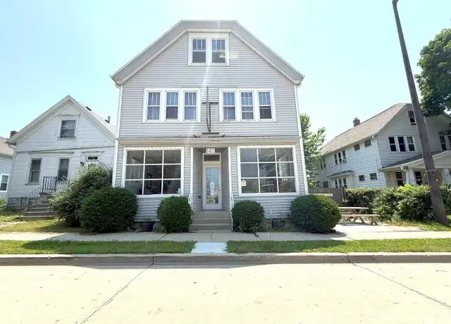 Property at 1411 W Rawson Ave Unit Lower, Oak Creek, WI, 53154, 2 beds, 1 bath, [object Object]