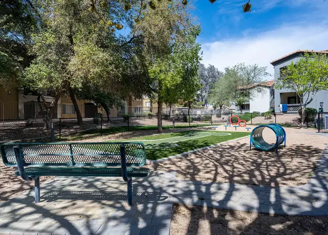 Photo of 1700 N 103rd Ave, Avondale, AZ 85392