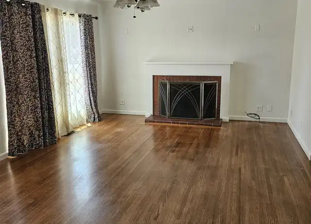 Property at 1539 Bronson Ave, Modesto, CA, 95350, 3 beds, 1 bath, [object Object]