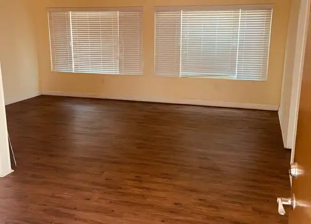 Property at 1120 Pacific Beach Dr Unit 02, San Diego, CA, 92109, 2 beds, 2 baths, [object Object]