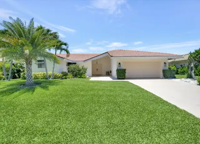 Property at 902 Foxpointe Cir, Delray Beach, FL, 33445, 3 beds, 3 baths, [object Object]