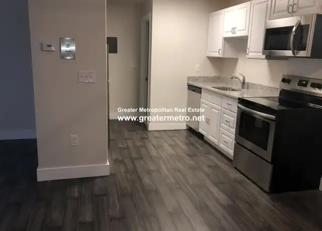 Property at 5 Charter St, Boston, MA, 02113, 1 bed, 1 bath, [object Object]