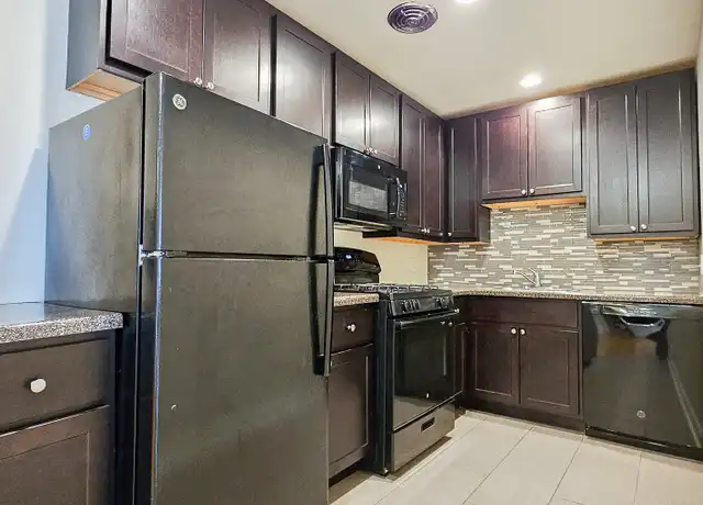 Property at 1775 W Highland Ave Unit 506, Chicago, IL, 60660, 2 beds, 1.5 baths, [object Object]