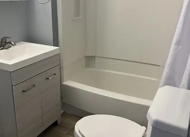 Property at 1704 Madison St, La Crosse, WI, 54601, 2 beds, 1 bath, [object Object]