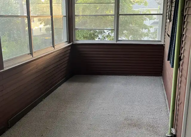 Property at 1704 Madison St, La Crosse, WI, 54601, 2 beds, 1 bath, [object Object]