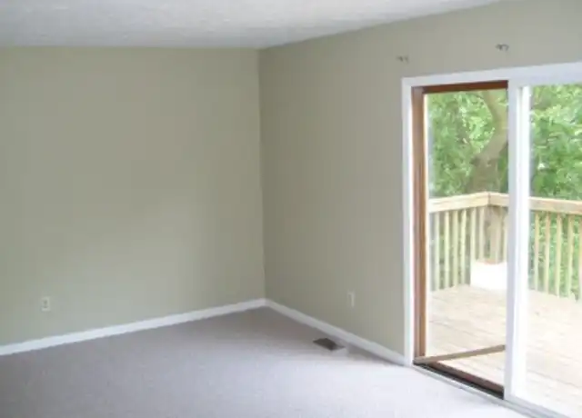 Property at 1127 Lafayette Ave, Kalamazoo, MI, 49006, 6 beds, 2 baths, [object Object]