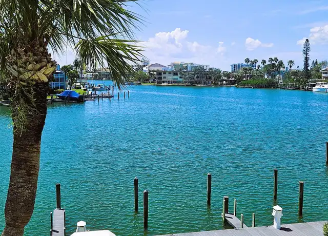 Property at 12356 Capri Cir N, Treasure Island, FL, 33706, 2 beds, 2.5 baths, [object Object]