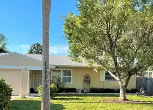 Property at 9 Jeff Rd, Largo, FL, 33774, 2 beds, 1 bath, [object Object]