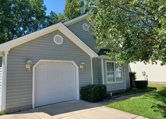 Property at 5053 Huntclub Chase, Suffolk, VA, 23435, 3 beds, 2 baths, [object Object]