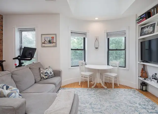Property at 221 W Newton St #4, Boston, MA, 02116, 1 bed, 1 bath, [object Object]