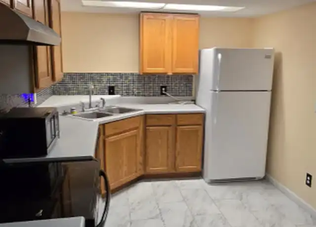 Property at 1123 E 12th Ave, Broomfield, CO, 80020, 1 bed, 1 bath, [object Object]