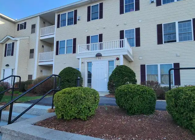 Property at 14 Vista Ridge Dr #58, Londonderry, NH, 03053, 2 beds, 2 baths, [object Object]