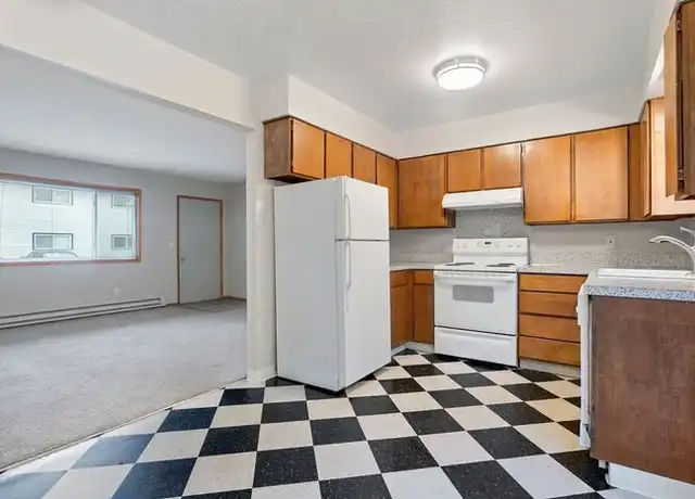 Property at 845 NE 55th Ave, Portland, OR, 97213, 2 beds, 1 bath, [object Object]