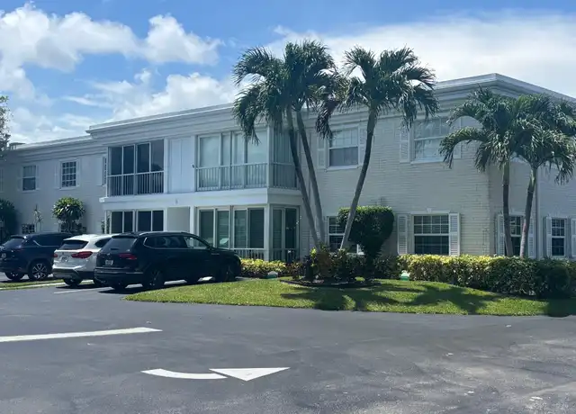 Property at 6315 Bay Club Dr #4, Fort Lauderdale, FL, 33308, 2 beds, 2 baths, [object Object]