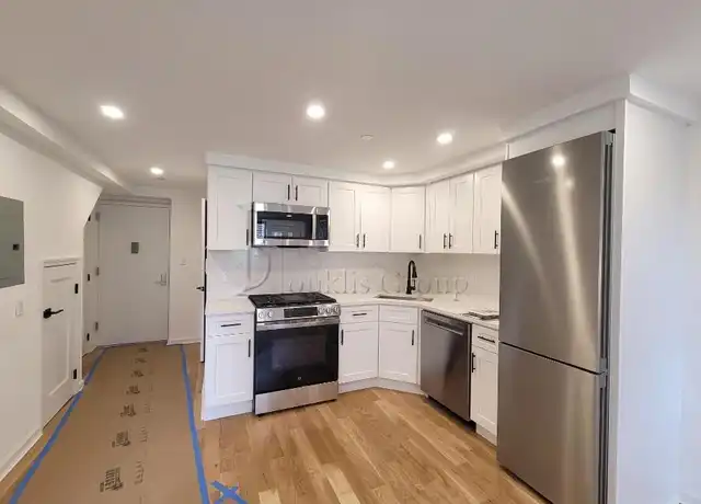Property at 28-05 21st Ave Unit 1, Astoria, NY, 11105, 1 bed, 1 bath, [object Object]