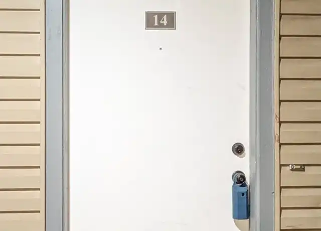 Property at 9707 Richmond Ave #14, Houston, TX, 77042, 1 bed, 1 bath, [object Object]