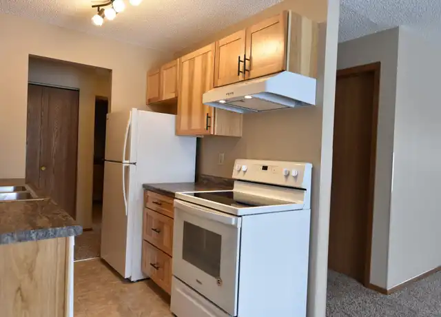 Property at 924 4th St SW Unit 208, Forest Lake, MN, 55025, 2 beds, 1 bath, [object Object]
