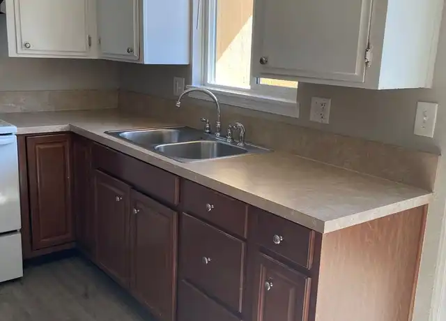 Property at 4142 State St Unit 54-4, Salem, OR, 97301, 2 beds, 1 bath, [object Object]