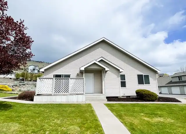 Property at 5640 N Hills Dr Unit 5640, Klamath Falls, OR, 97603, 2 beds, 1 bath, [object Object]