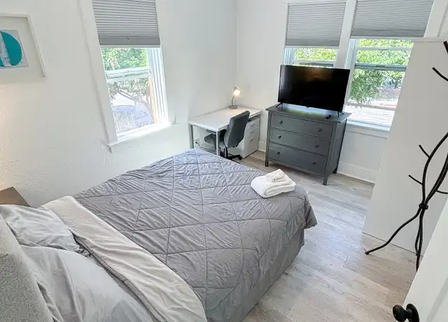 Property at 1343 C St Unit 5B, San Diego, CA, 92101, 1 bed, 1 bath, [object Object]