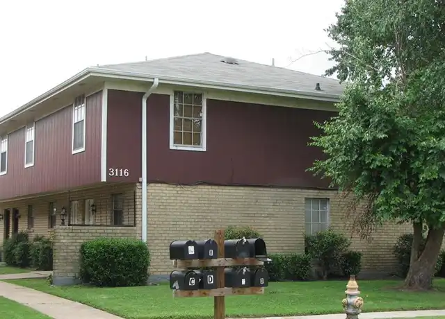 Property at 3116 Phoenix St Unit C, Kenner, LA, 70065, 2 beds, 1.5 baths, [object Object]