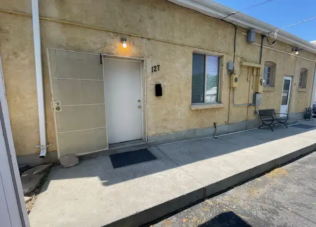 Property at 127 E Main St, Sandy, UT, 84070, 1 bed, 1 bath, [object Object]