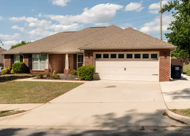 Property at 2805 Slate Dr SW, Huntsville, AL, 35803, 4 beds, 2 baths, [object Object]