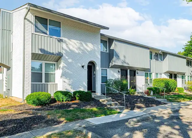 Property at Nicholas Square - 522 Nicholas Sq, Circleville, OH, 43113, 1 bed, 1 bath, [object Object]