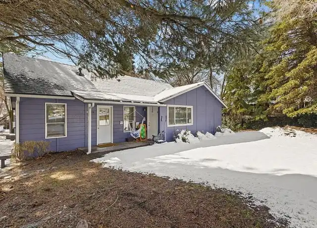 Property at 633 NW Portland Ave Unit 3, Bend, OR, 97703, 2 beds, 1 bath, [object Object]