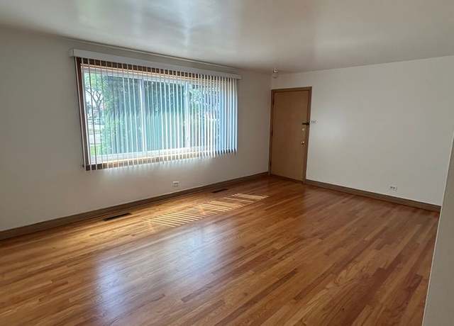 Photo of 1231 Balmoral Ave Unit 1, Westchester, IL 60154