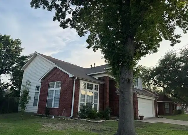 Property at 2875 Ironwood Dr, Grand Prairie, TX, 75052, 3 beds, 2.5 baths, [object Object]