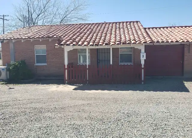 Property at 301 N Sunshine Blvd Unit 3, Eloy, AZ, 85131, 2 beds, 1 bath, [object Object]