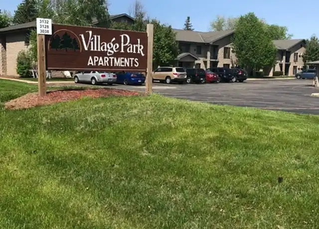 Property at Village Park Apartments-Appleton - 3128 N Ballard Rd, Appleton, WI, 54911, 2 beds, 1 bath, [object Object]