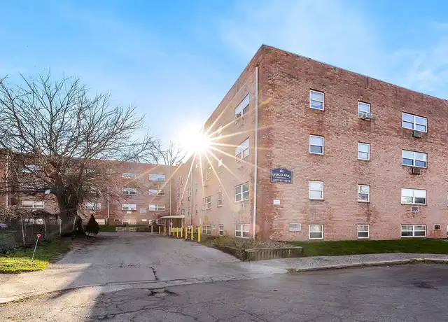 Property at Spencer Place - 920 W Spencer Ave, Philadelphia, PA, 19141, 1 bed, 1 bath, [object Object]