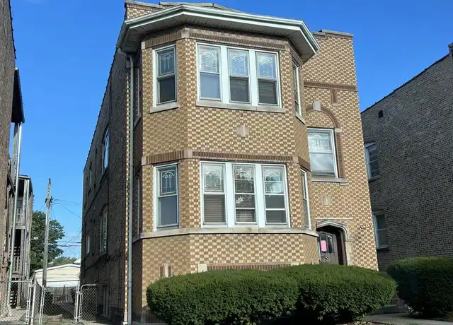 Property at 1848 Gunderson Ave Unit 2, Berwyn, IL, 60402, 3 beds, 1 bath, [object Object]