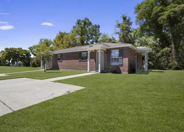 Property at 233 Palmetto Ln Unit B, Gulfport, MS, 39507, 2 beds, 1 bath, [object Object]