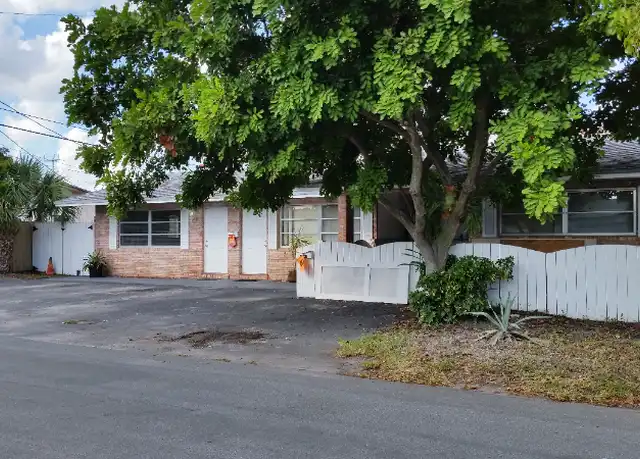 Property at 1017 NE 9th Ct Unit 1, Pompano Beach, FL, 33060, 1 bed, 1 bath, [object Object]