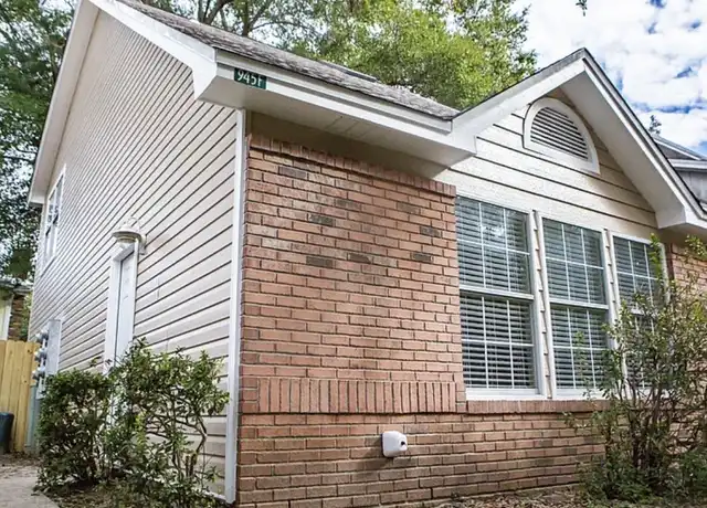 Property at 945 Ashley Ln Unit F, Fort Walton Beach, FL, 32547, 3 beds, 2 baths, [object Object]