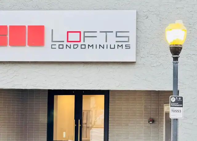 Property at 800 New Hampshire St #212, Lawrence, KS, 66044, 1 bed, 1 bath, [object Object]
